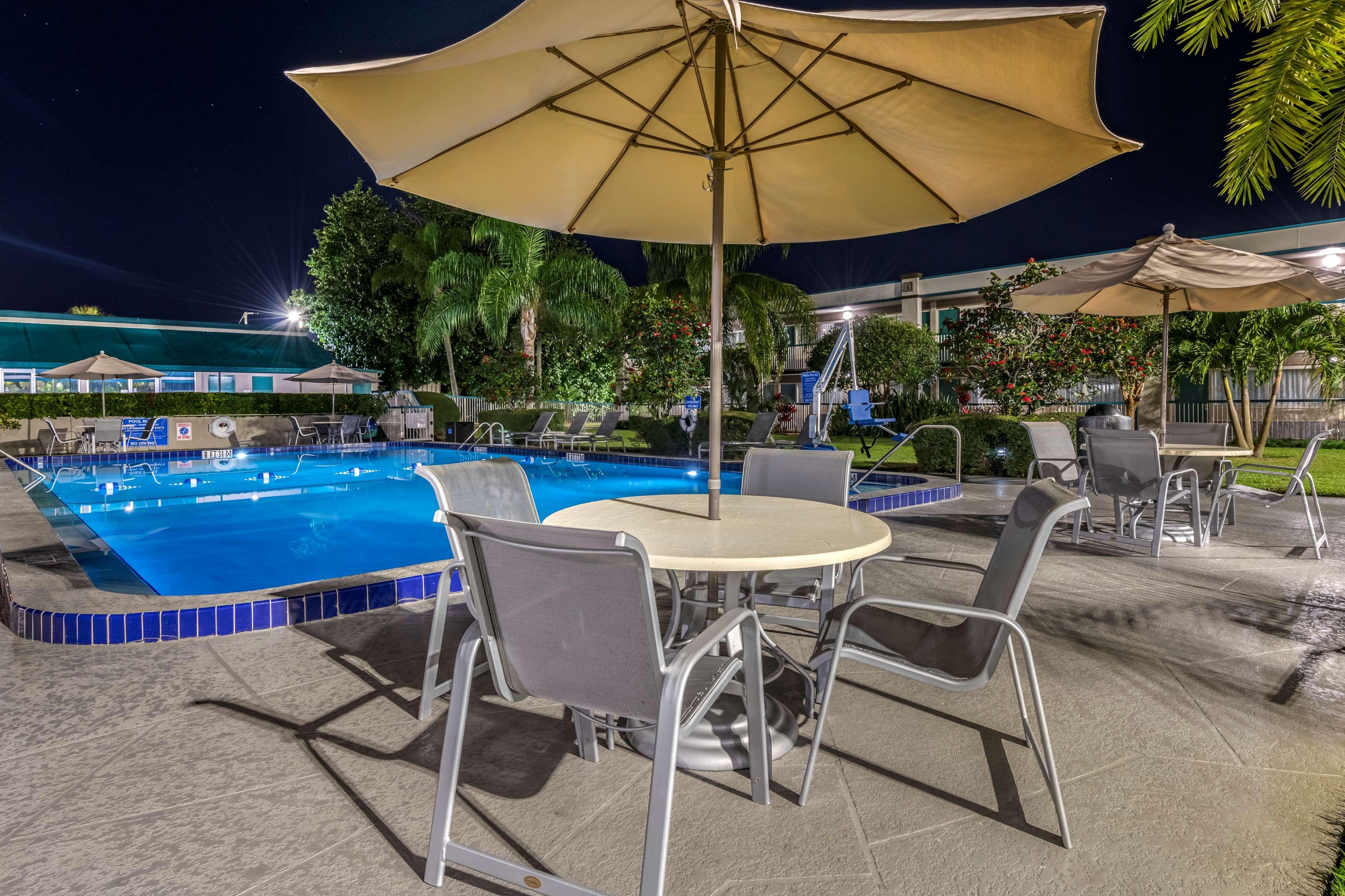 Best Western Downtown Stuart Eksteriør bilde